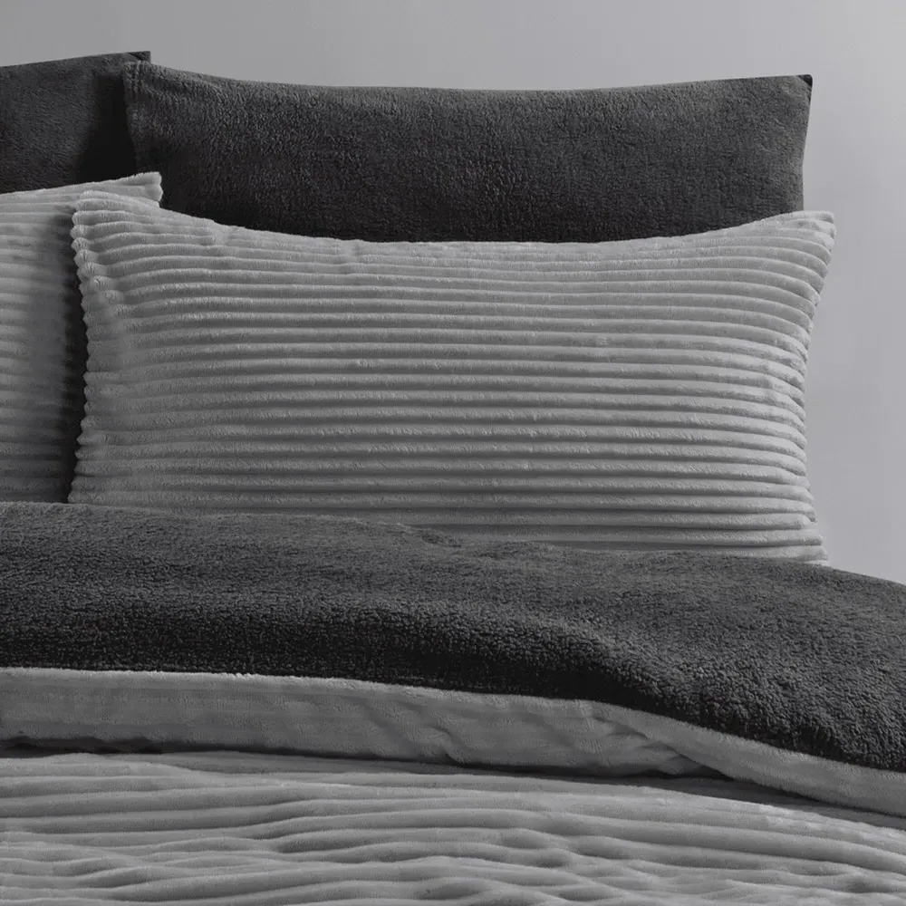 Super King Size Plush Cord Duvet Set - Silver