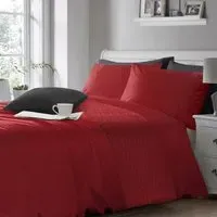 Super King Size Quilted Geo Duvet Set - Red