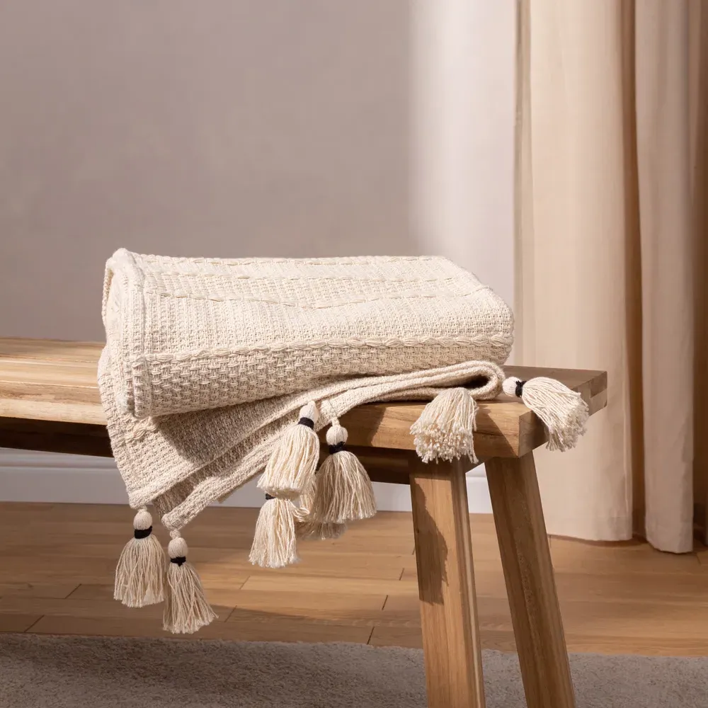 Caliche Woven Tasselled Throw - Natural