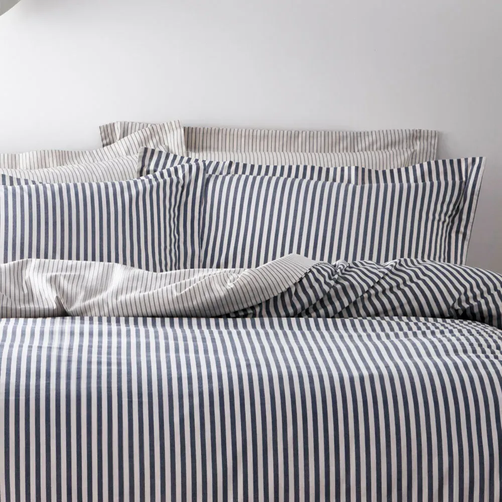 Hebden Double Duvet Set - Navy, Grey