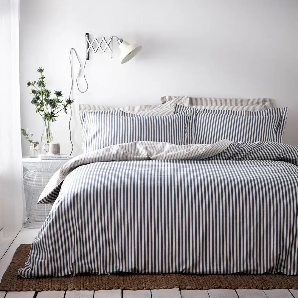 Hebden Single Duvet Set - Navy image