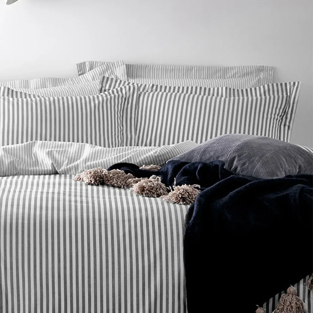 Hebden Super King Duvet Set - Grey