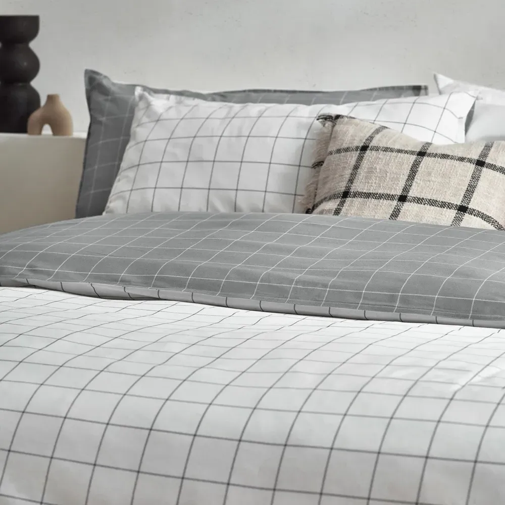 Howarth Single Duvet Set - White, Cotton