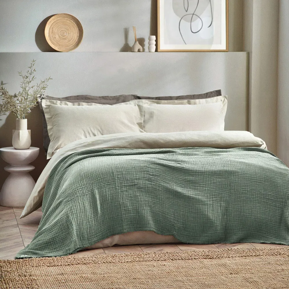 Lark Large Muslin Cotton Throw - Eucalyptus Green