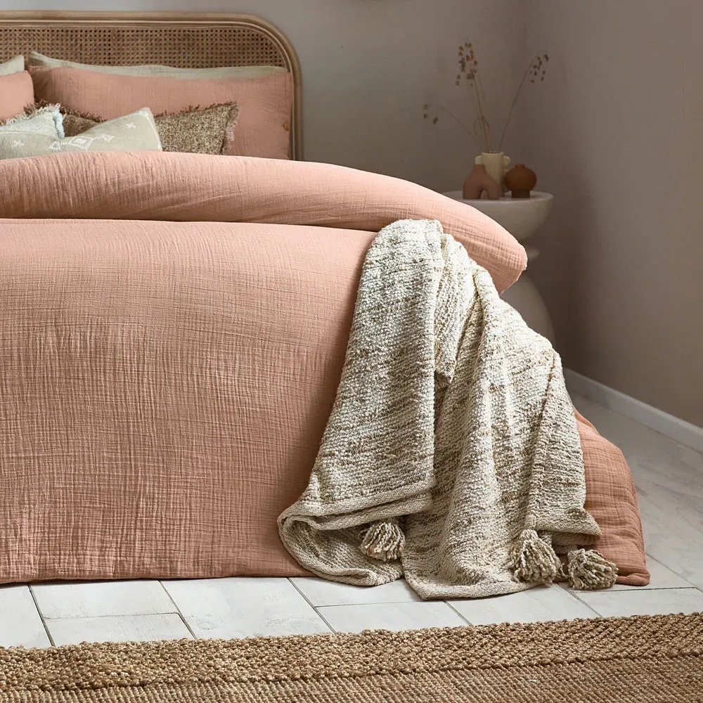 Lark Super King Duvet Set - Pink Clay, Muslin Cotton