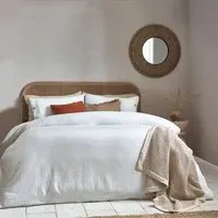 Lark Super King Duvet Set - White, Muslin Cotton