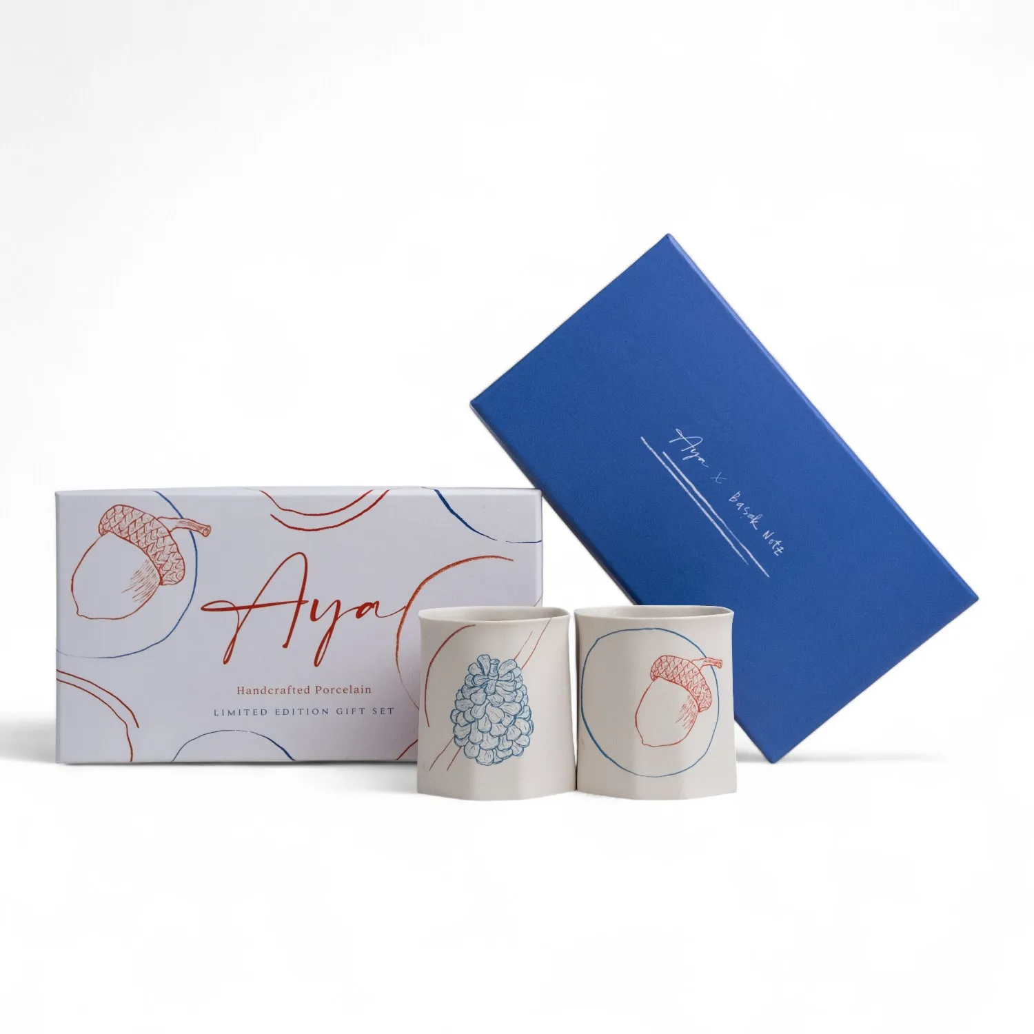 Holiday Winter Nature Mug Set Pinecone And Acorn - Blue/Red/White image