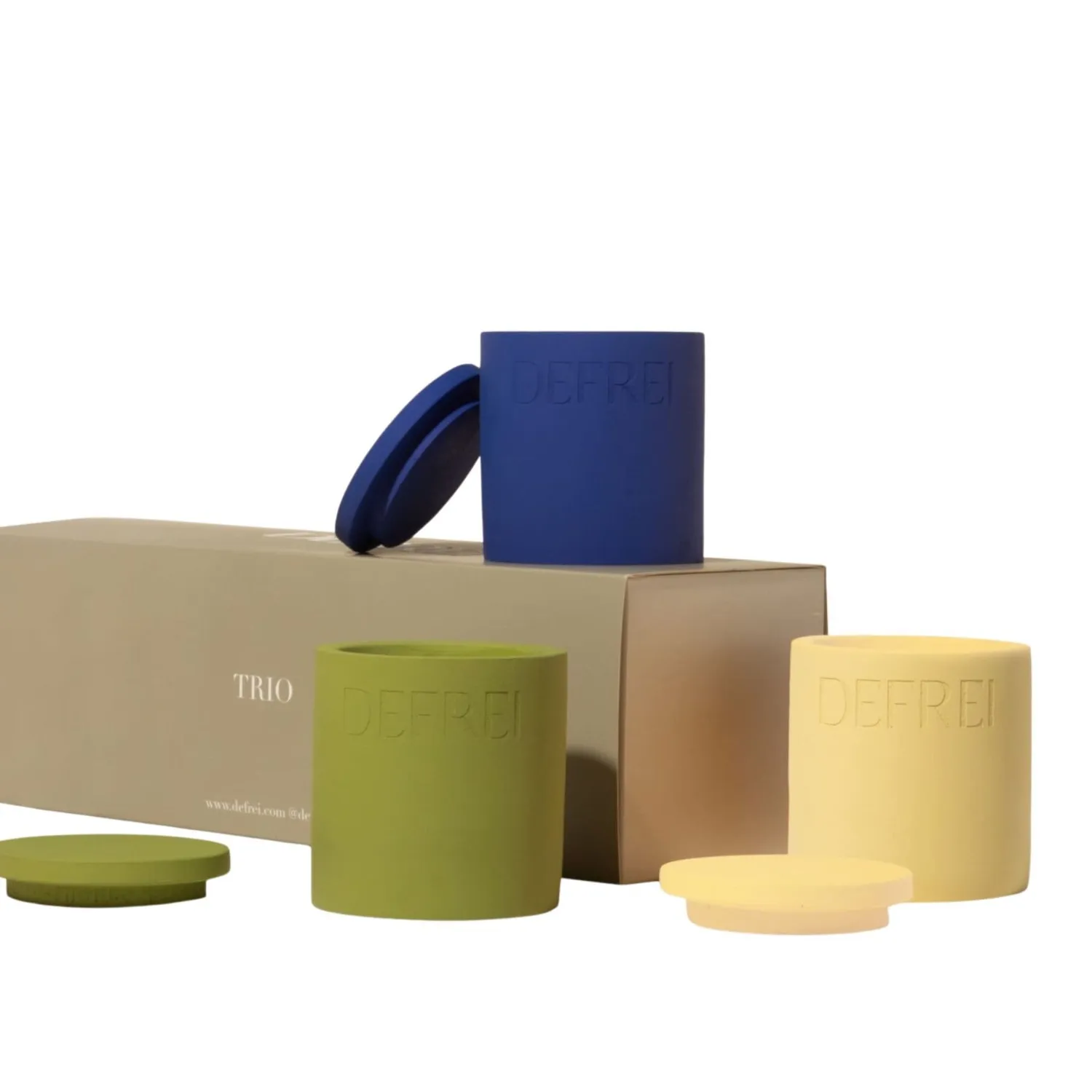 Vacation Trio Candle Gift Set - Green/Blue/Yellow