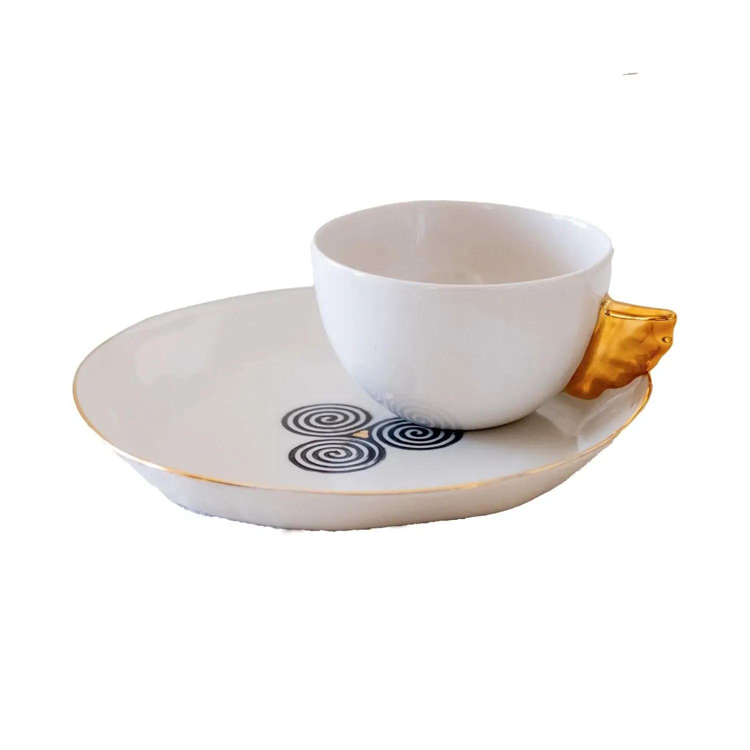 Volans Cup & Nuaj Triskele Plate Porcelain Set - Gold