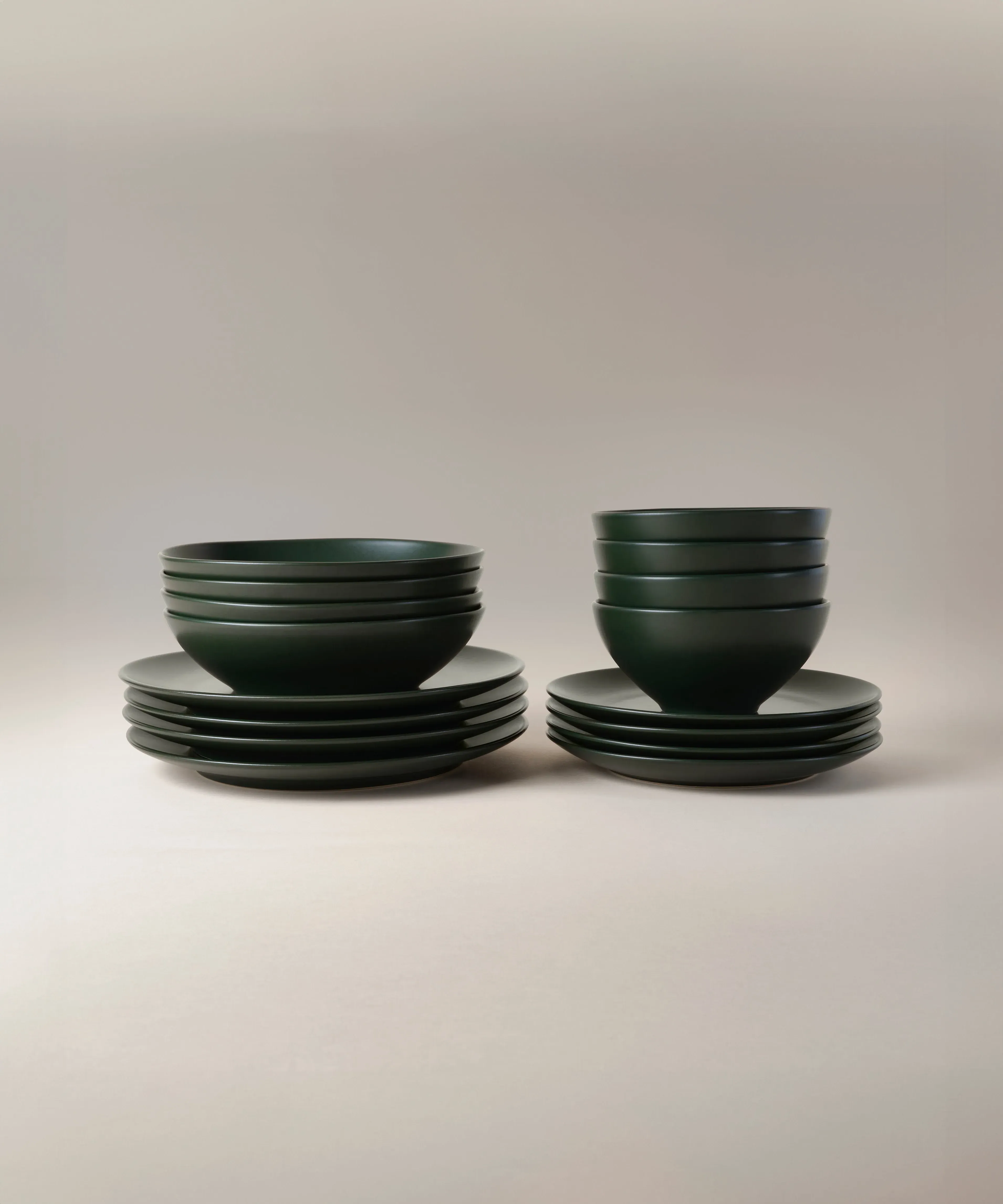 Core 16-Piece Dinnerware Set - Balsam, Ceramic image