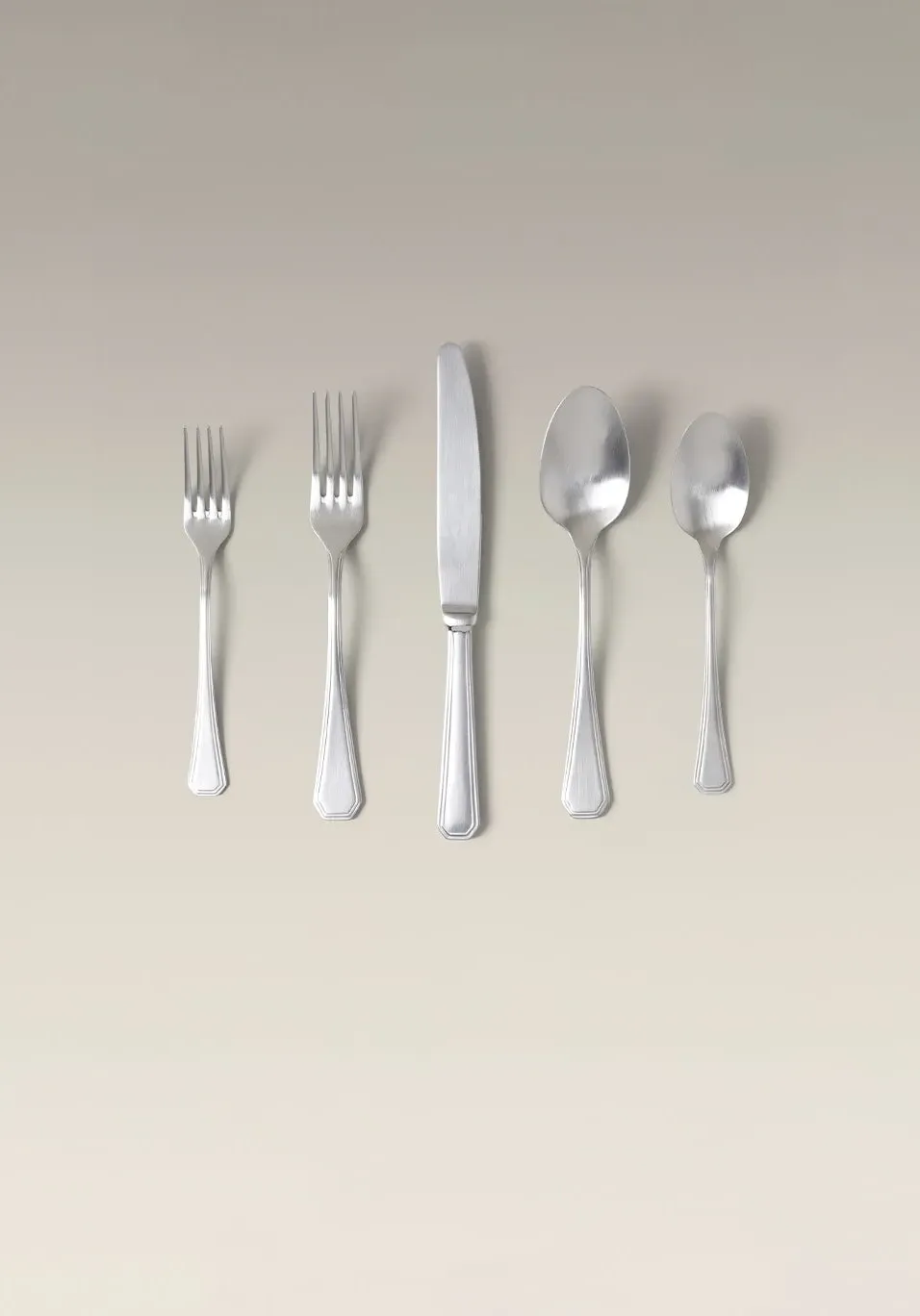 Palisades Four-Person Flatware Set image