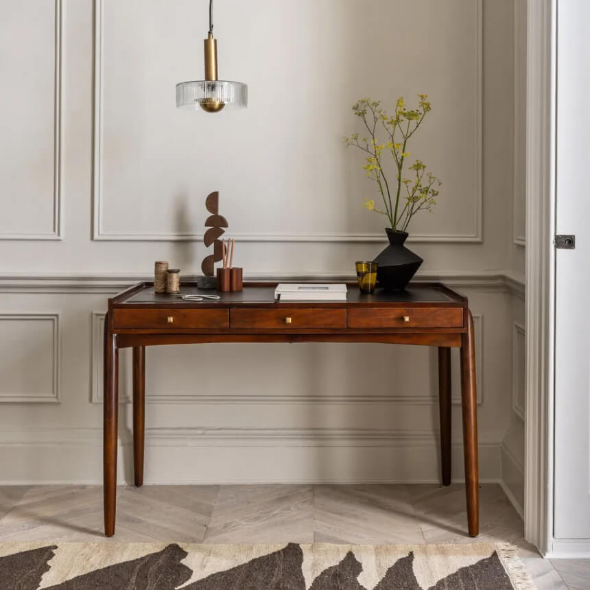 quinn writing desk