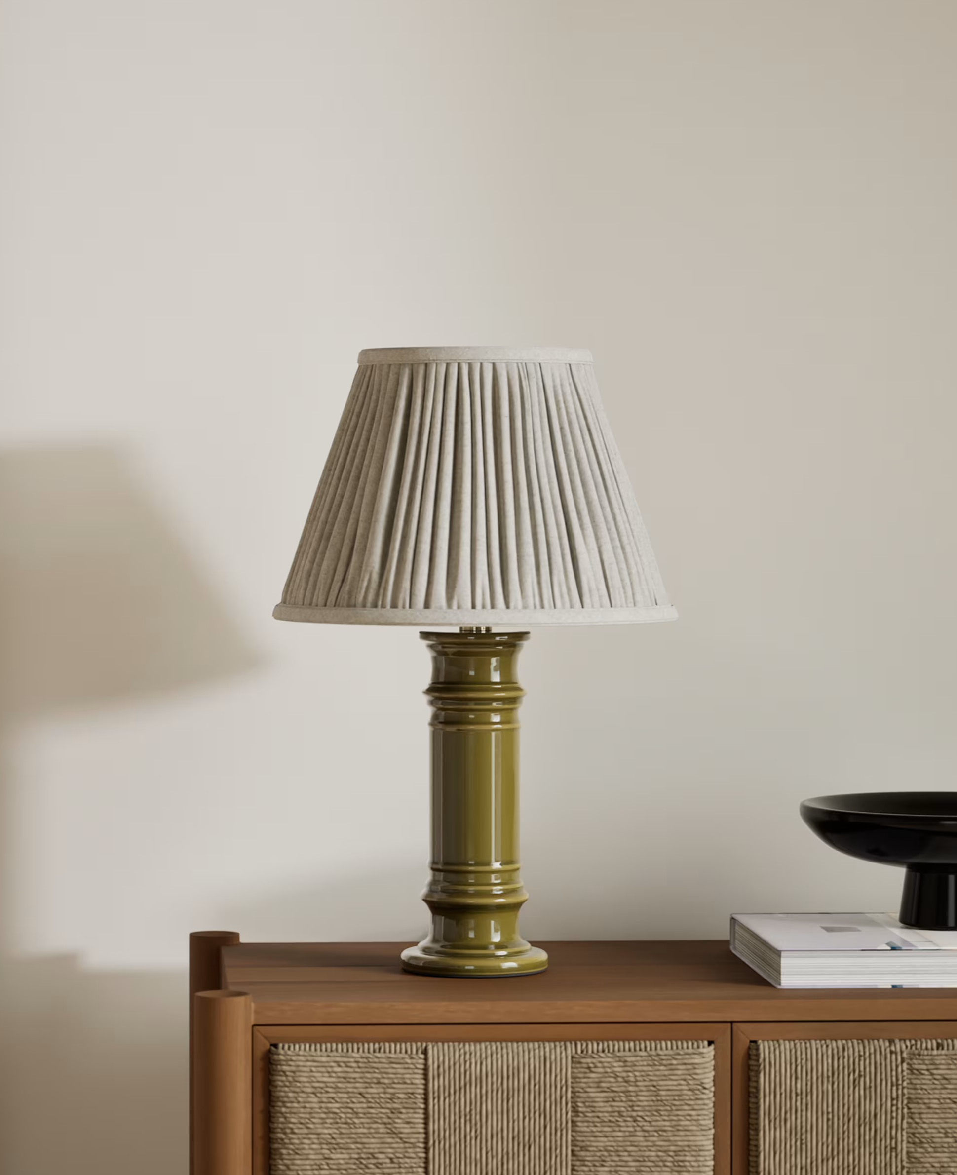 Ceramic Column Frill Shade Table Lamp (1)