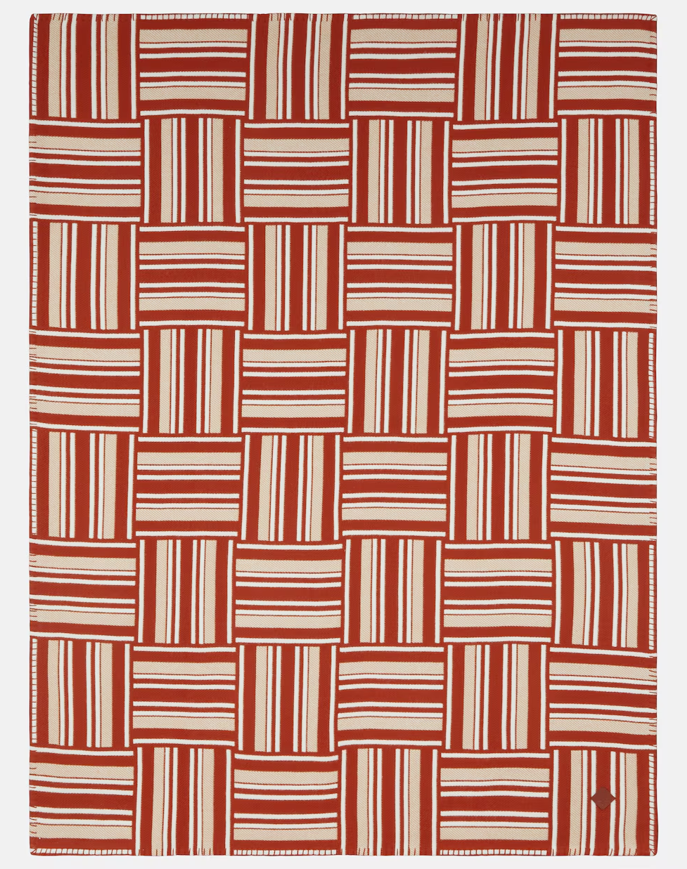 Loro Piana
Wool and cashmere blanket