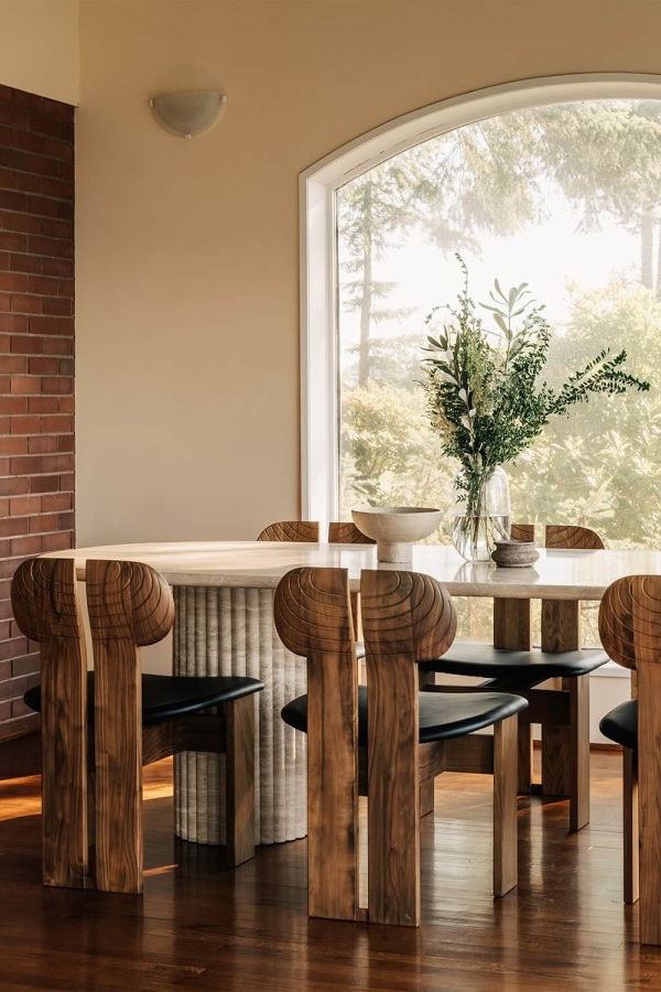Warm Eternity Modern Dining Room