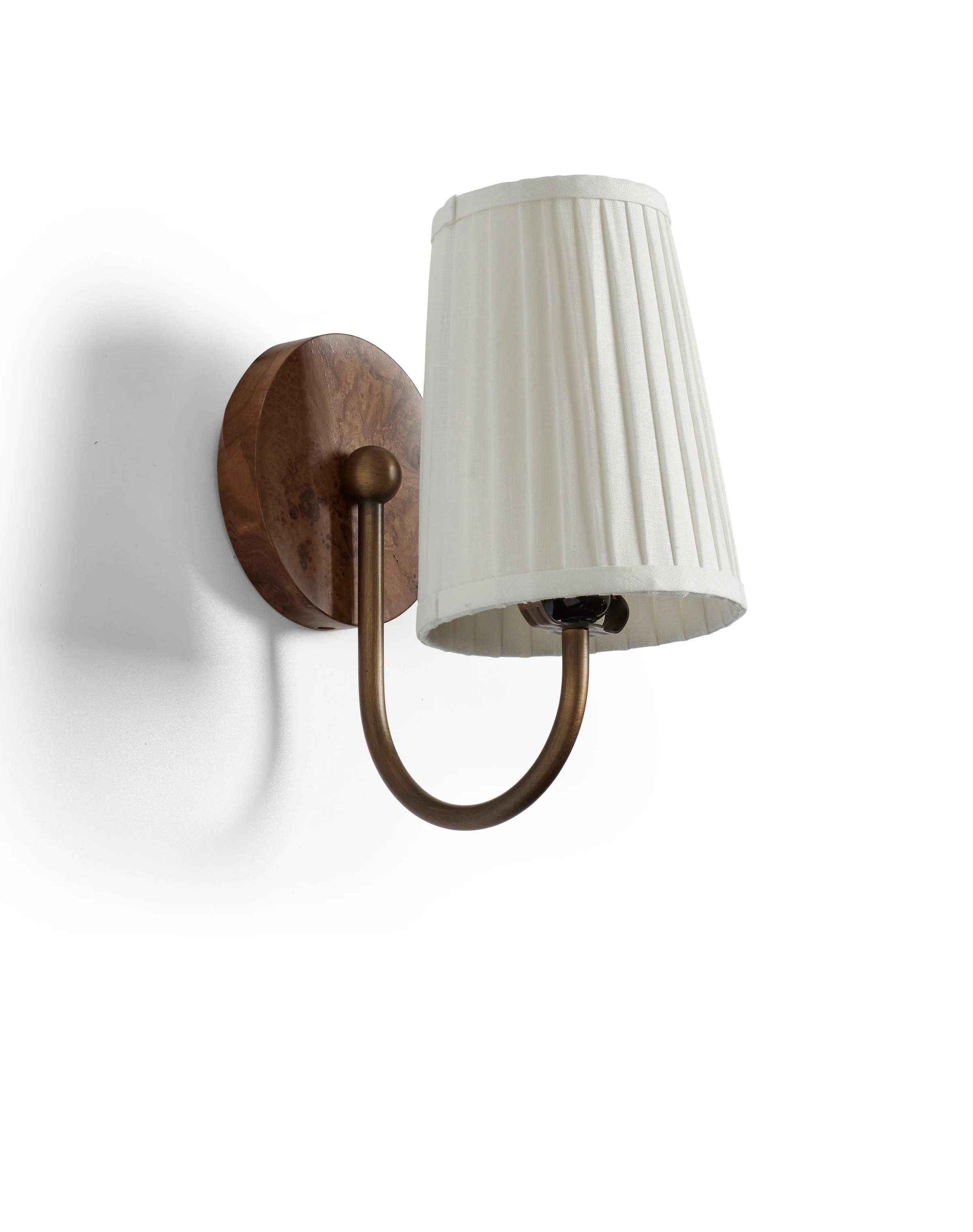 Lucas Wall Lamp with Shade