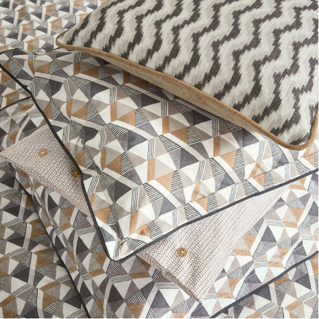 Bedeck of Belfast logo