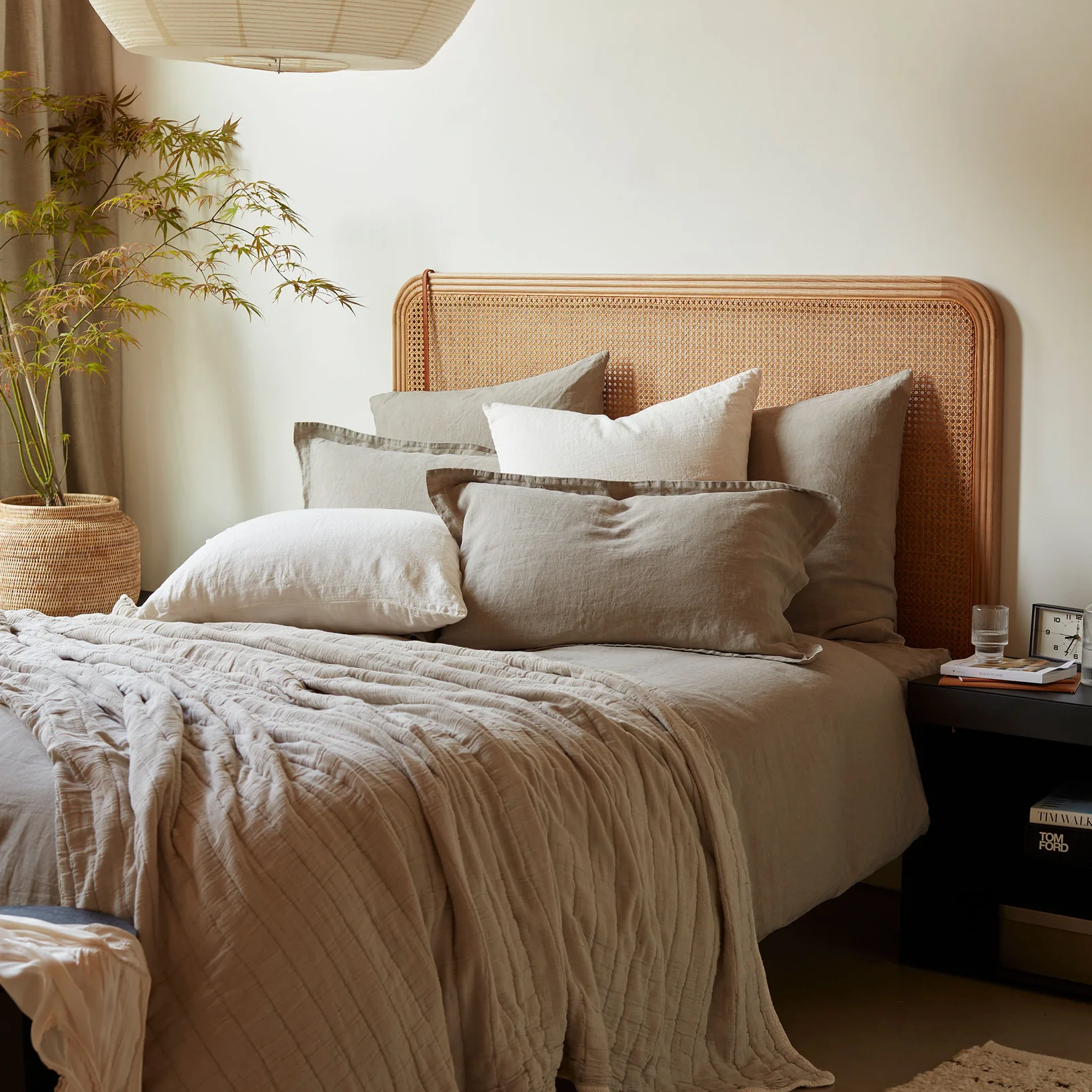 Secret Linen logo