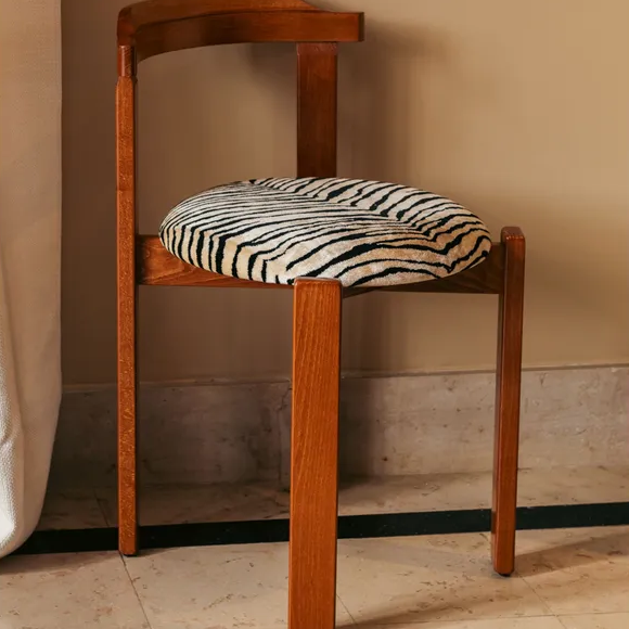 Dining Chairs category