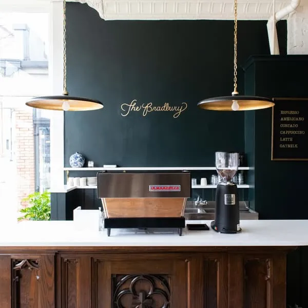 Pendant Light with Modern Shape - Brass, Metal