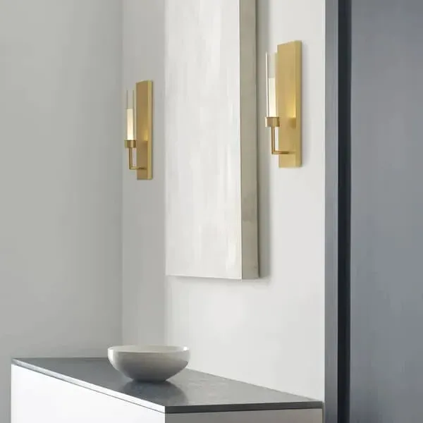 Single Wall Light with LED - Brass, Glass
