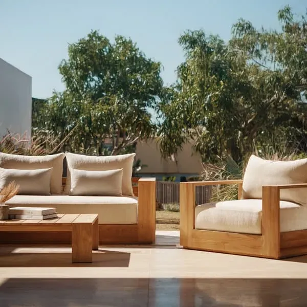 Swivel Lounge Chair - Teak