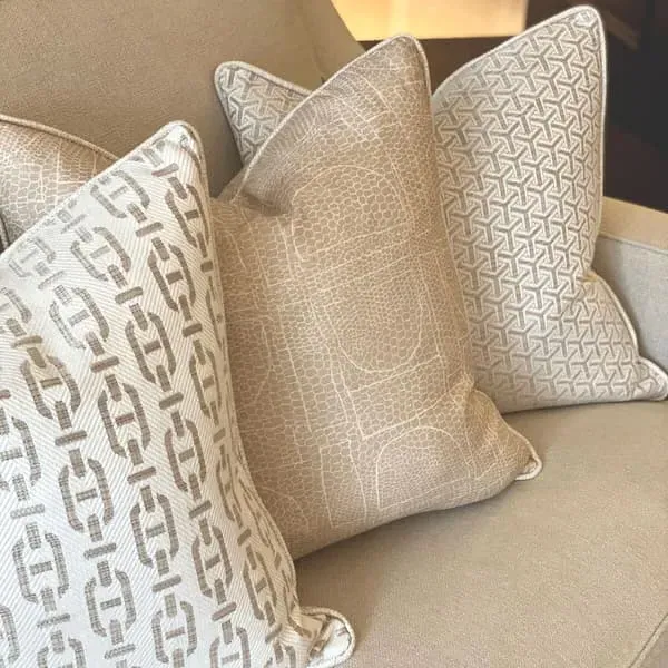 Geometric Cushion with Piping - String, Cotton