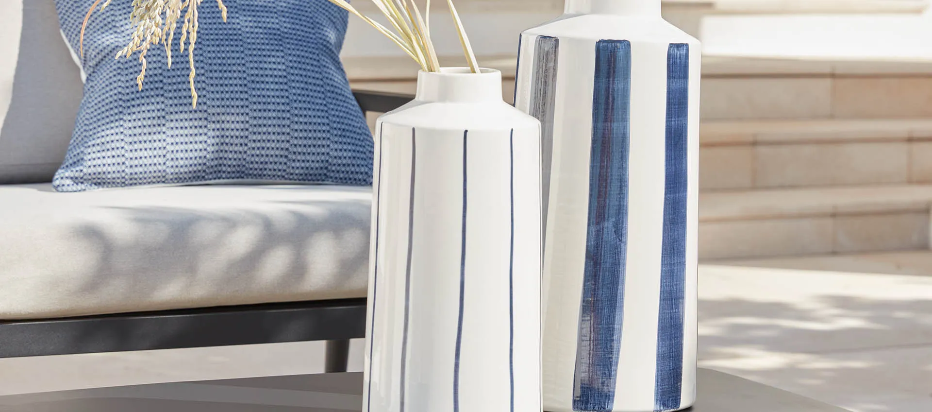 Set of 2 Striped Vases - Blue, Ceramic image
