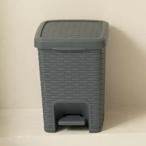 6L Pedal Bin with Inner Bucket - Charcoal, Rattan image