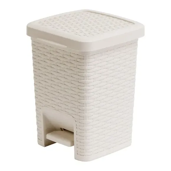 6L Pedal Bin with Inner Bucket - Natural, Rattan