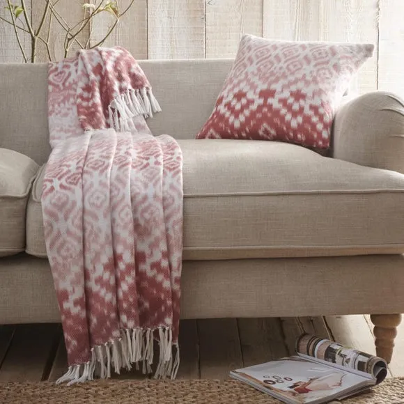 Square Filled Cushion Geometric Pattern - Red
