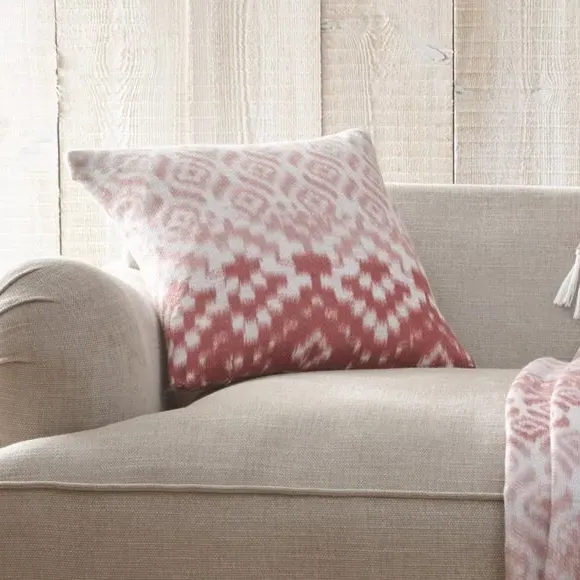 Square Filled Cushion Geometric Pattern - Red