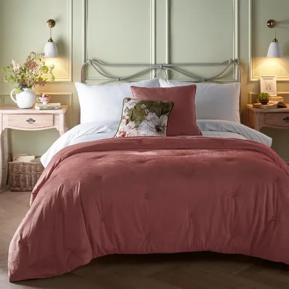Quilted Bedspread - Pink, Velvet image