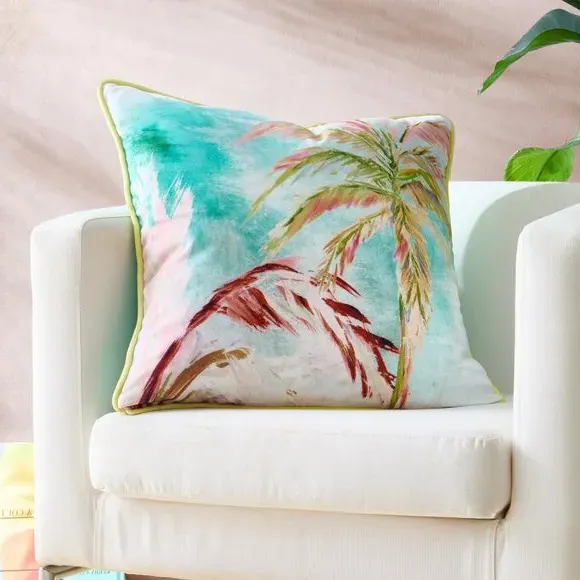 Square Filled Cushion Tropical Design - Green, Velvet image