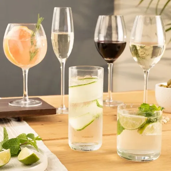 4-Pack Red Wine Glasses with Fluted Texture - Clear