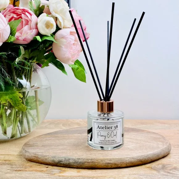 Reed Diffuser with Rose Gold Cap - Clear Glass image