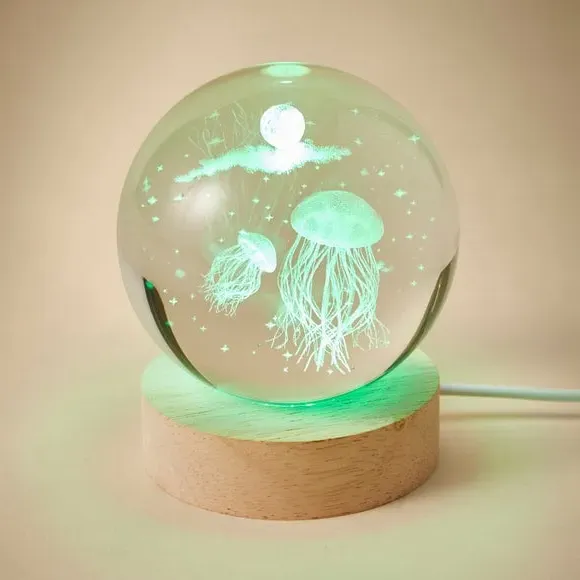 Crystal Ball Light with Jellyfish - Natural