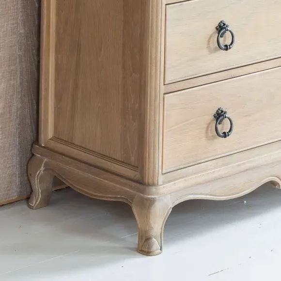 8 Drawer Chest with Dovetail Joints - Oak