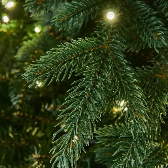 7.5ft Pre-Lit Christmas Tree - Green, Artificial