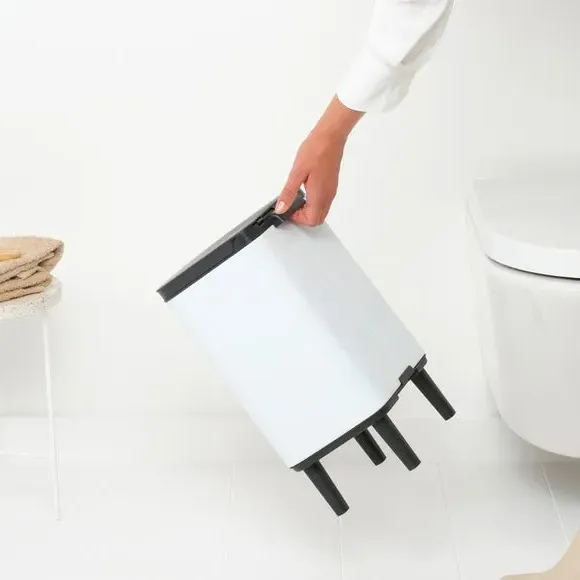 7L Waste Bin with Legs - White