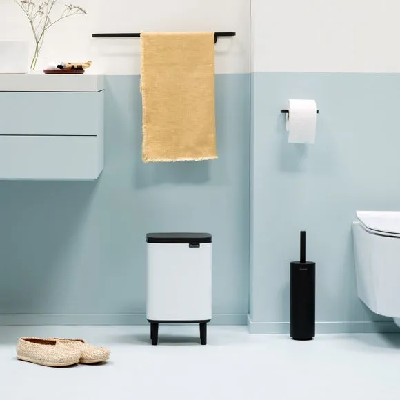 7L Waste Bin with Legs - White