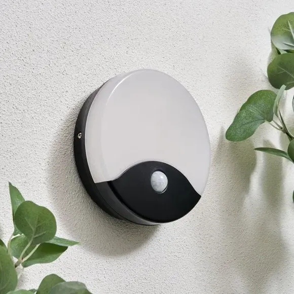LED PIR Outdoor Wall Light - Black image