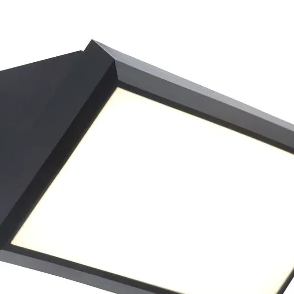 Modern LED Outdoor Wall Light - Black