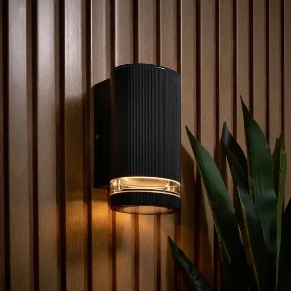 Ribbed Outdoor Wall Light - Black, Aluminium