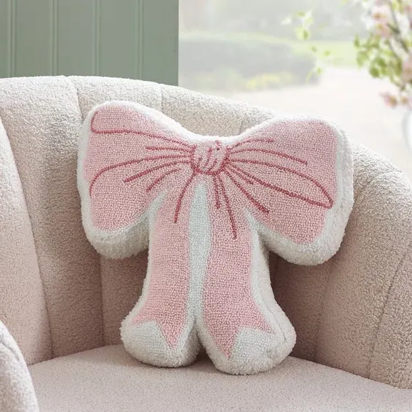 3D Bow Cushion with Boucle Front - Pink image