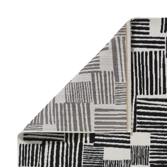 Blocks Rug Hand-Carved Stain Resistant - Black