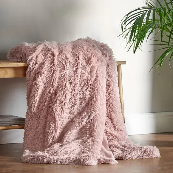 Faux Fur Throw Blanket - Blush, Fleece Reverse image