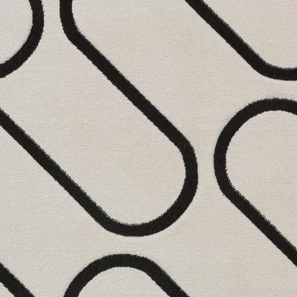 Linear Curve Rug Hand-Carved - White/Black