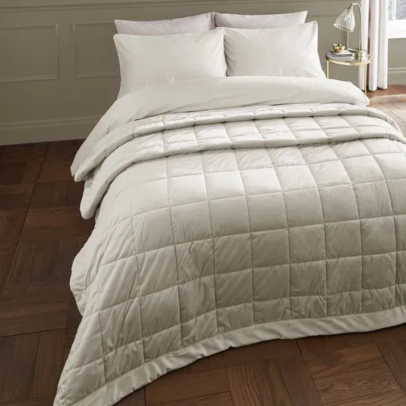 Quilted Bedspread - Cream, Matt Velvet image