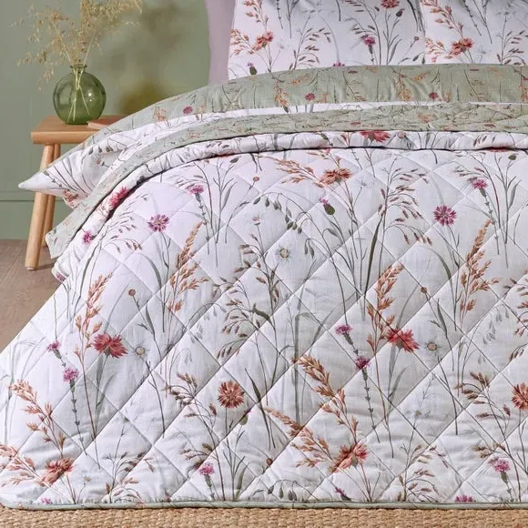 Quilted Bedspread Floral Design - Green, Cotton image